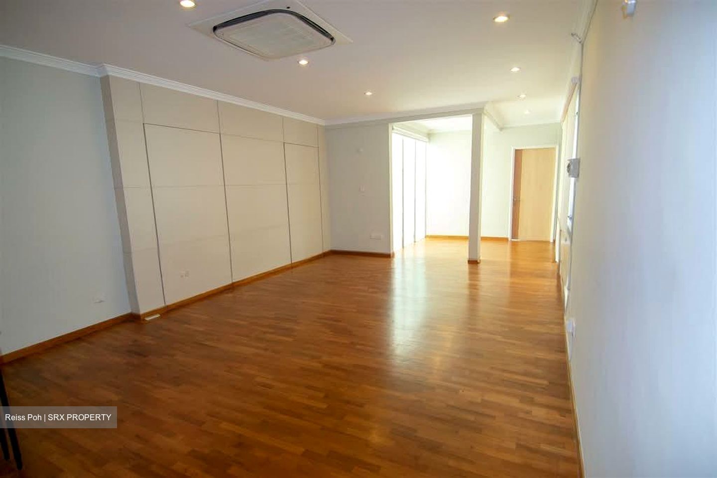 Leonie Towers (D9), Apartment #559452161